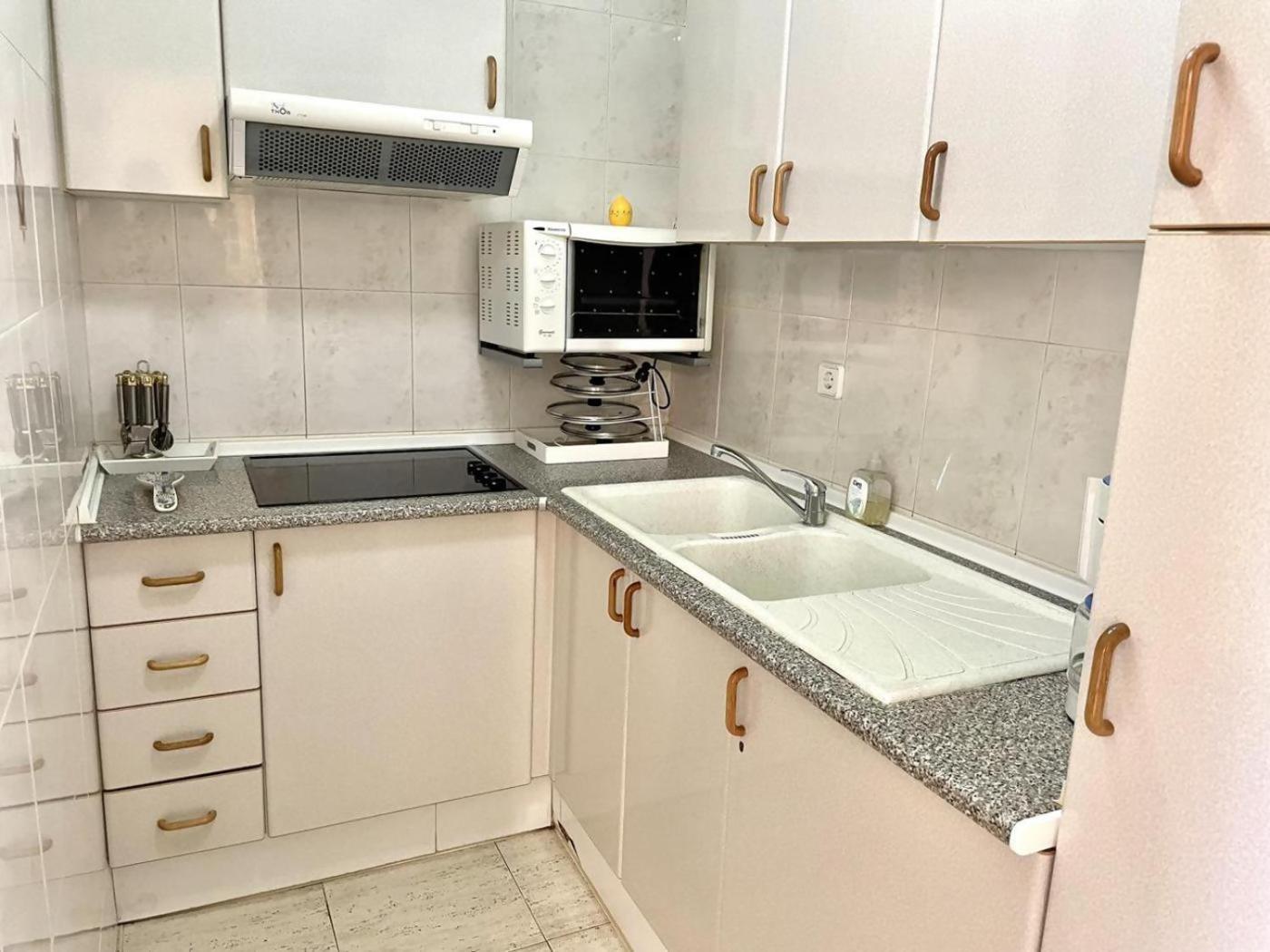 33Apartamento Soleado De Dos Habitaciones Емпуріабрава Екстер'єр фото
